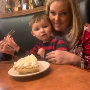 Meet your Posher, Nikki